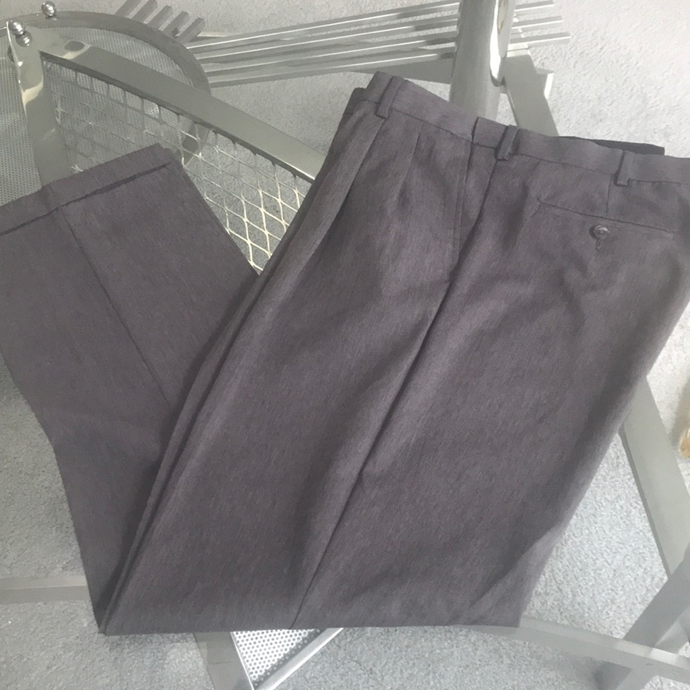 Perry Ellis portfolio. Pants. Grey. 38×34